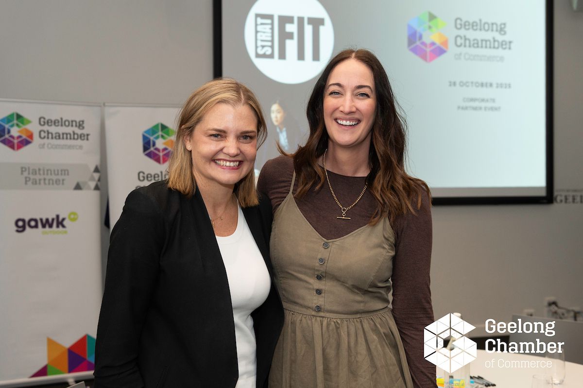 Teams in strategic discussion